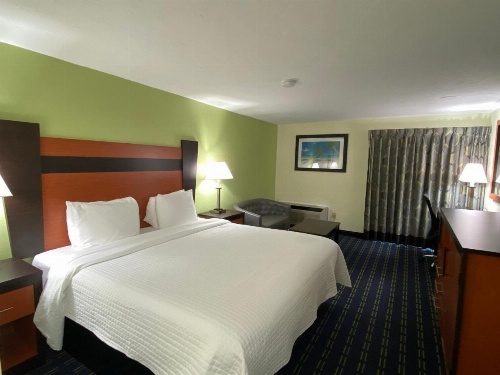 The Mariner Resort Cape Cod by The Red Collection image 10