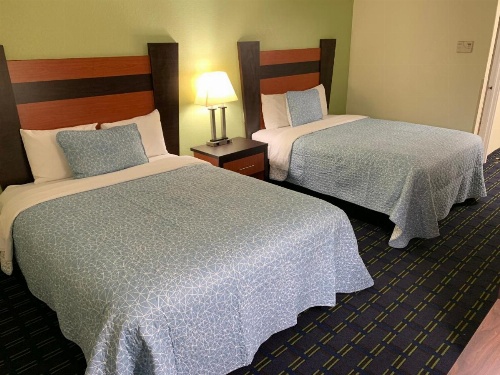 The Mariner Resort Cape Cod by The Red Collection image 12