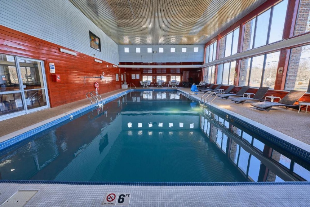 The Mariner Resort Cape Cod by The Red Collection Image 14