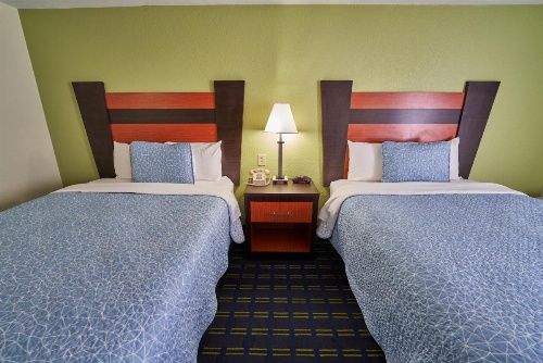 The Mariner Resort Cape Cod by The Red Collection image 18