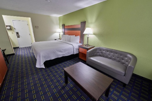 The Mariner Resort Cape Cod by The Red Collection image 25
