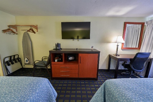 The Mariner Resort Cape Cod by The Red Collection image 29