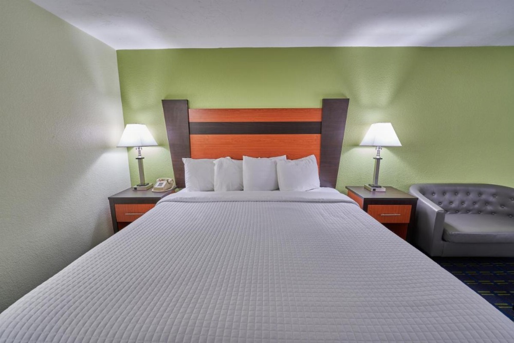The Mariner Resort Cape Cod by The Red Collection Image 40